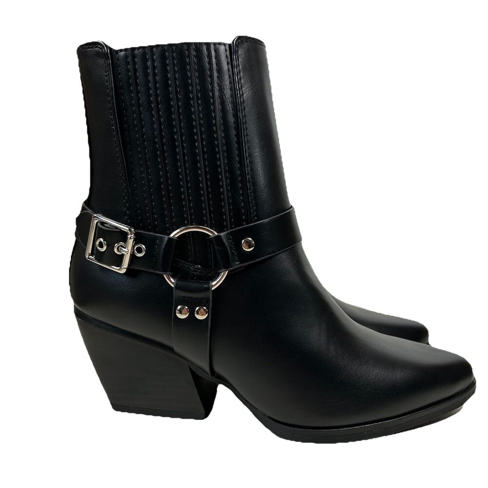 Soda Bandit Moto‎ Western Ankle Boots-Black Faux Leather-Buckle Accent-Zip- 6.5